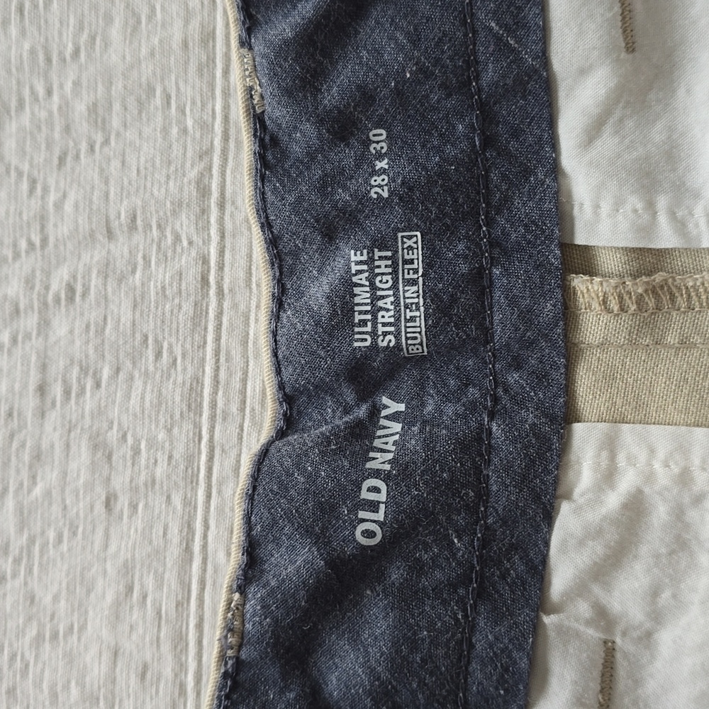 Old Navy Ultimate Straight with Built In Flex Men's 28 X 30 - Picture 2 of 8